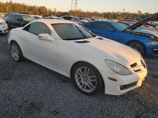 Photo 3 VIN: WDBWK54F29F204033 - MERCEDES-BENZ SLK 300 