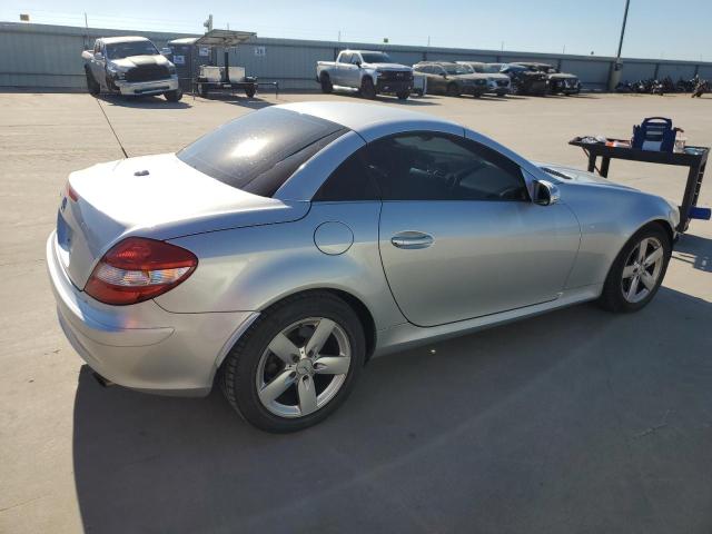 Photo 2 VIN: WDBWK54F46F113955 - MERCEDES-BENZ SLK 280 