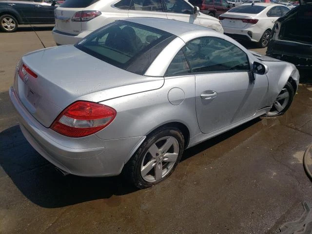 Photo 2 VIN: WDBWK54F76F108300 - MERCEDES-BENZ SLK 280 