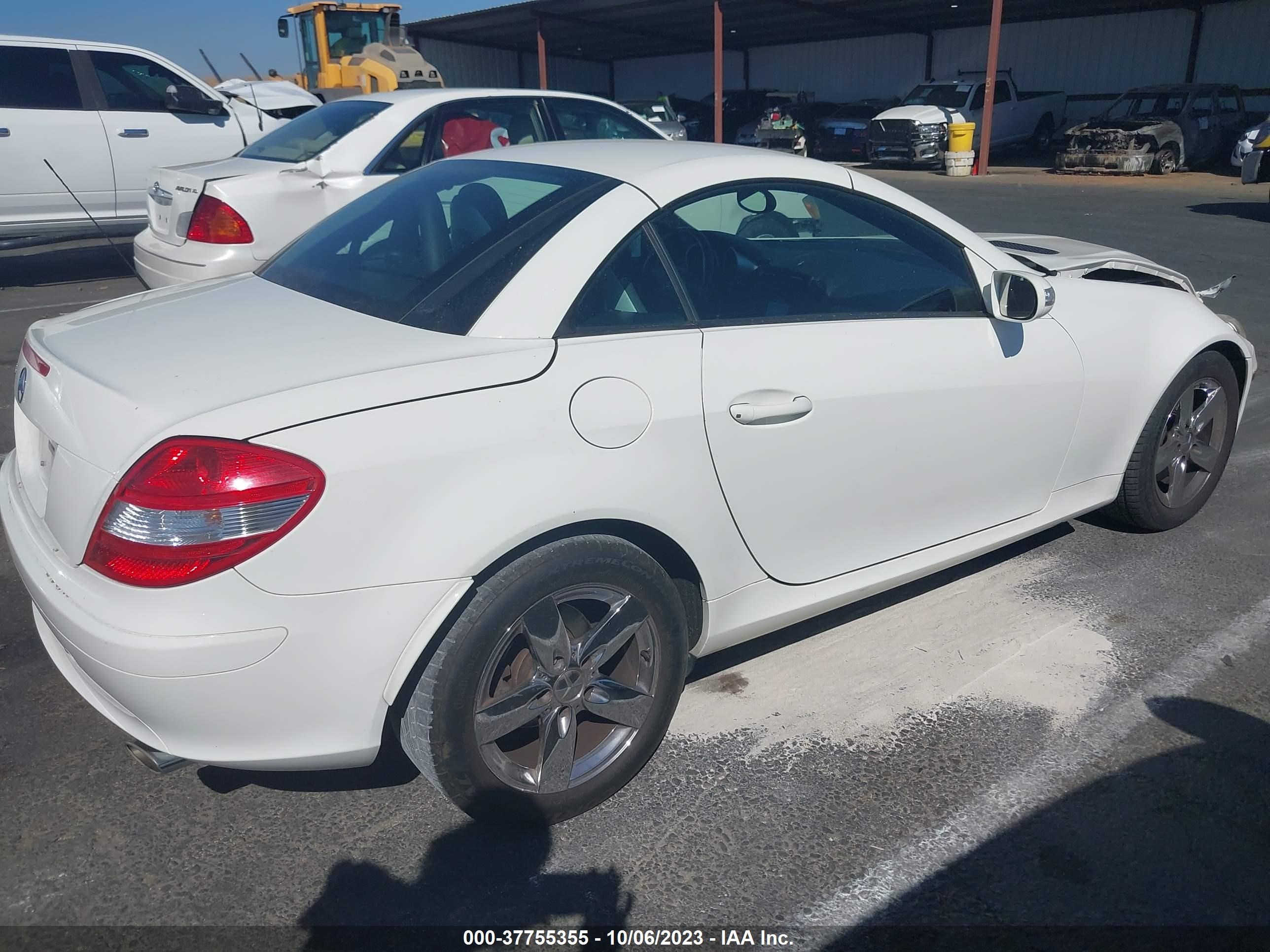 Photo 3 VIN: WDBWK54F96F116589 - MERCEDES-BENZ SLK-KLASSE 