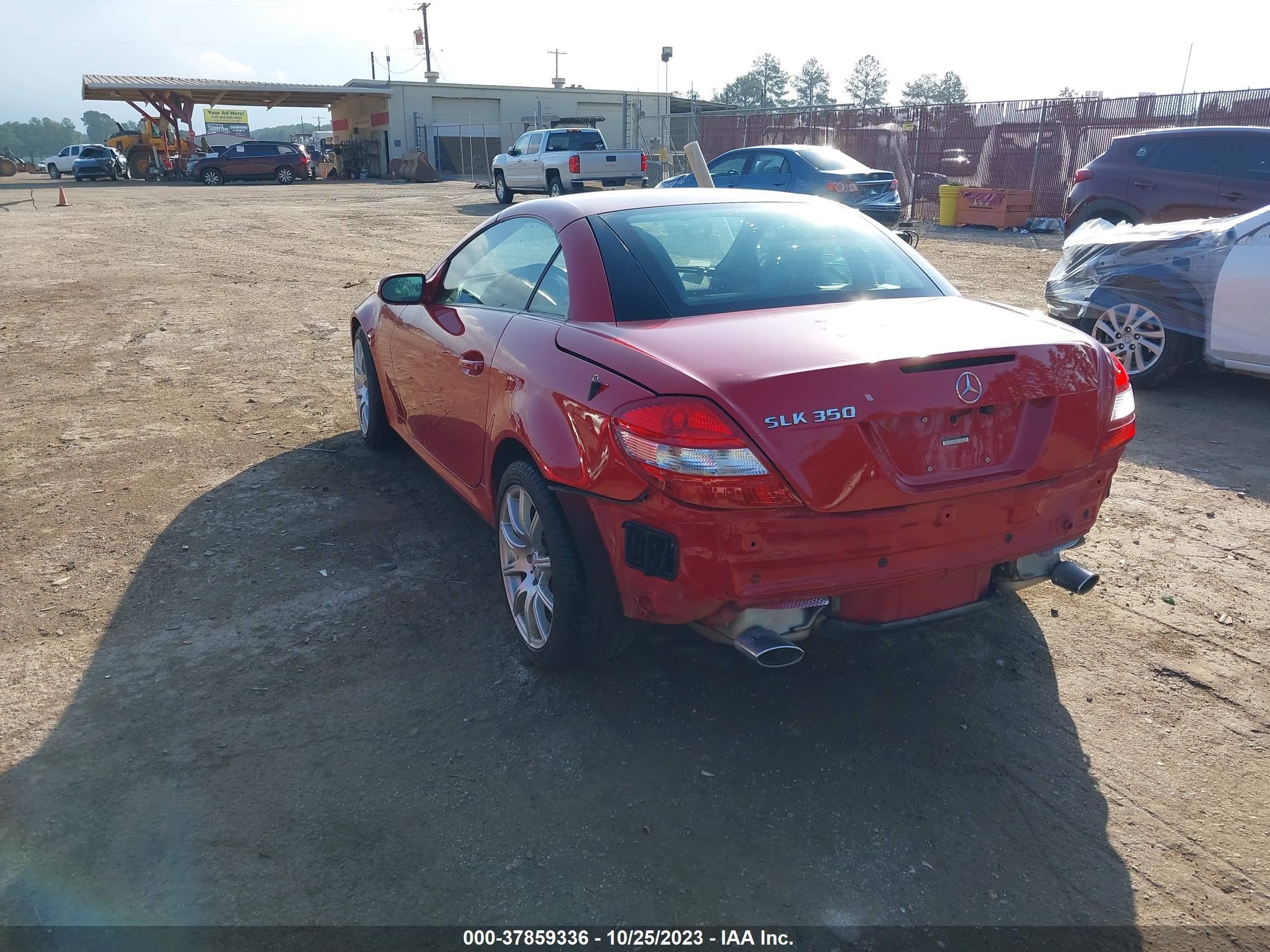 Photo 2 VIN: WDBWK56F35F073430 - MERCEDES-BENZ SLK-KLASSE 