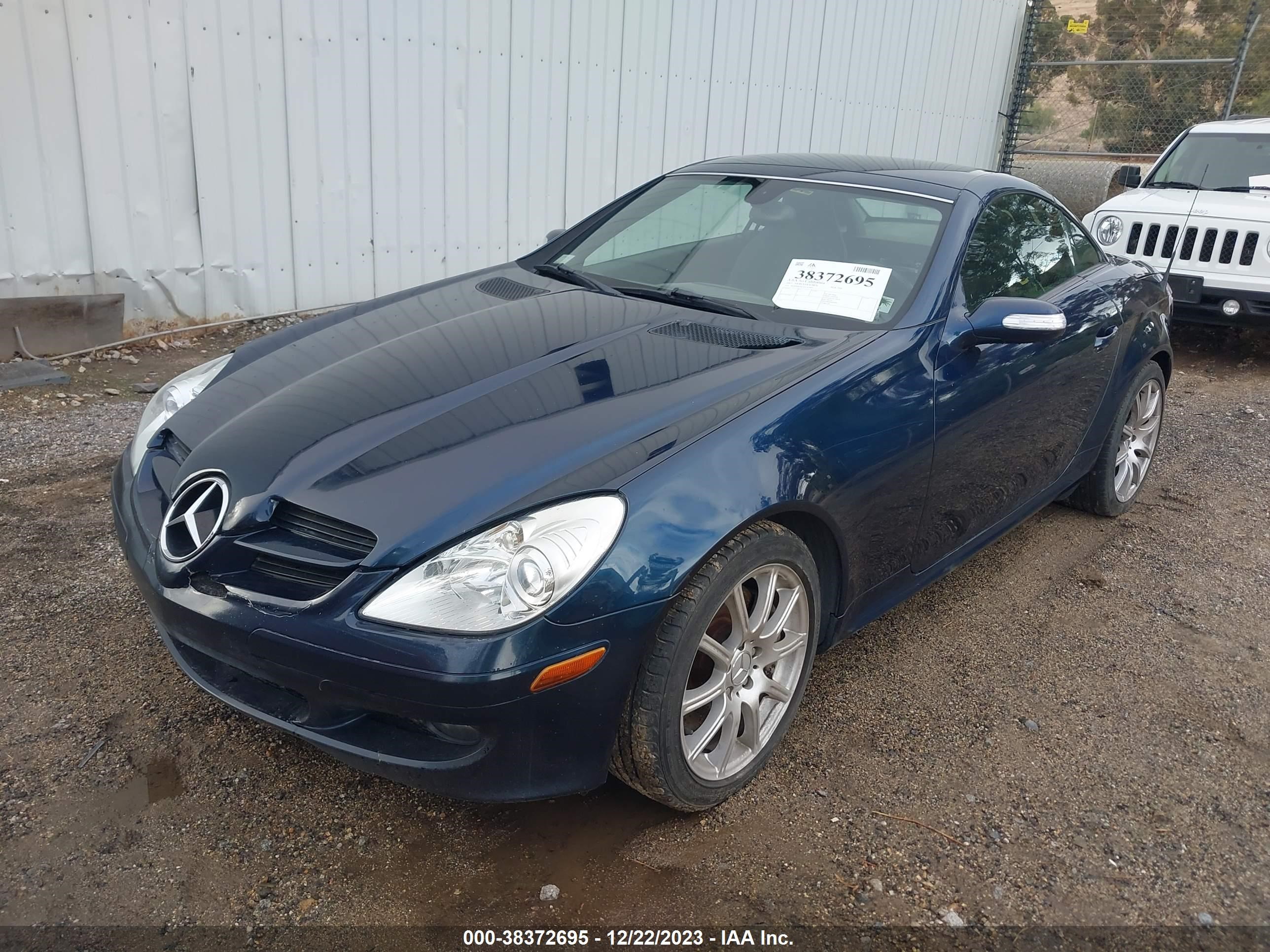 Photo 1 VIN: WDBWK56F37F141499 - MERCEDES-BENZ SLK-KLASSE 