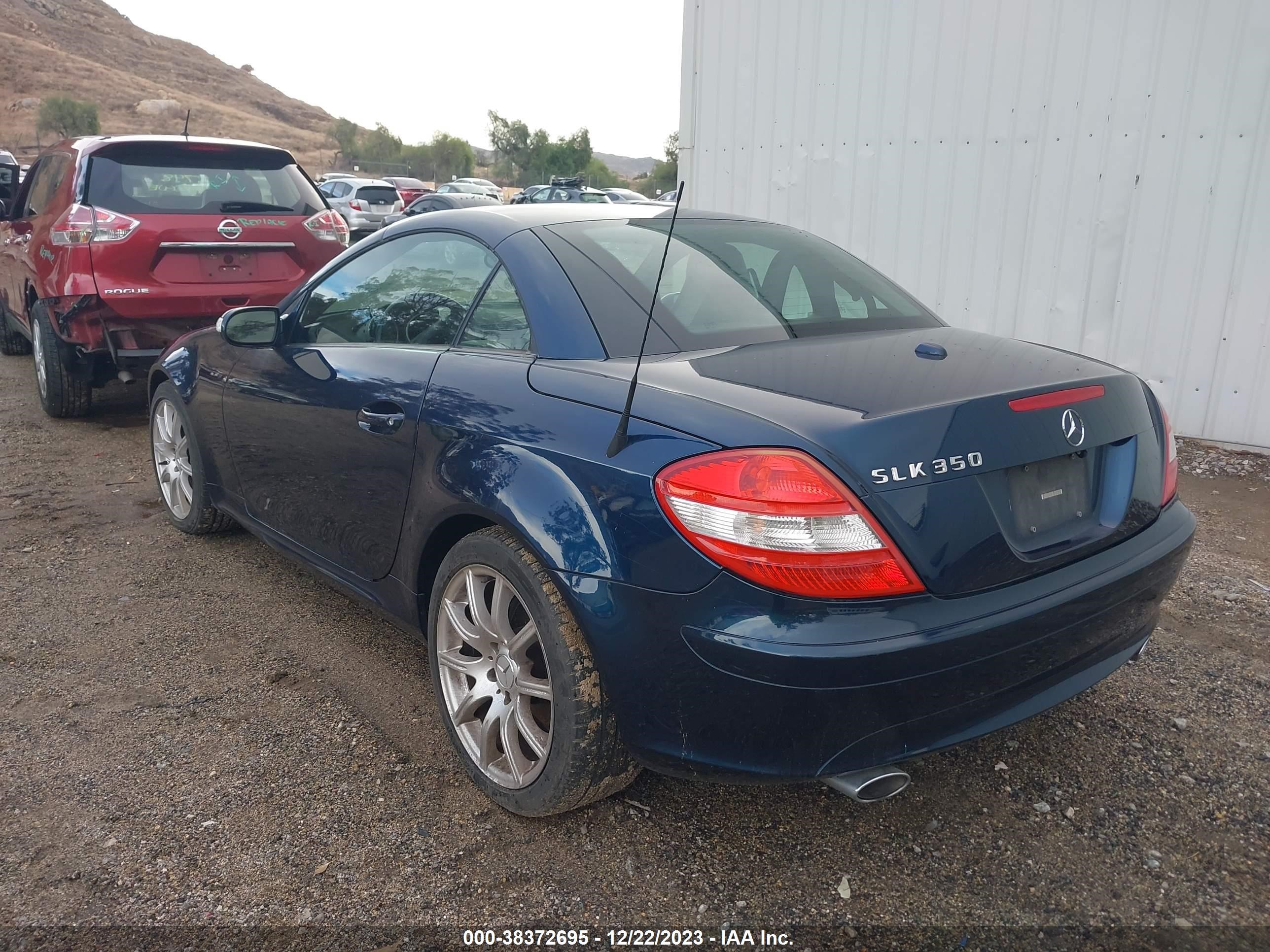 Photo 2 VIN: WDBWK56F37F141499 - MERCEDES-BENZ SLK-KLASSE 