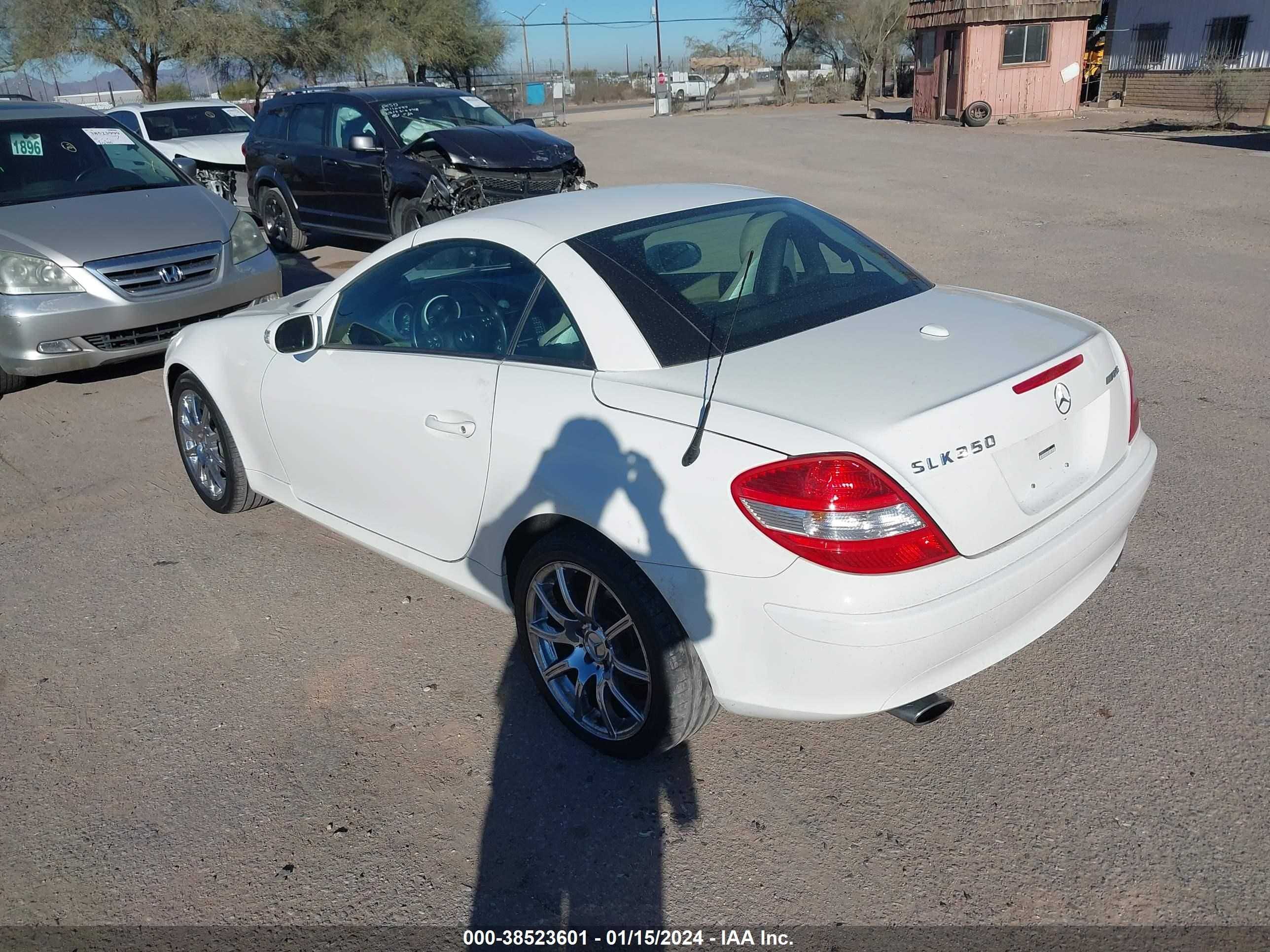 Photo 2 VIN: WDBWK56F76F117267 - MERCEDES-BENZ SLK-KLASSE 