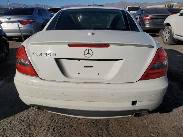 Photo 5 VIN: WDBWK5EA6BF240106 - MERCEDES-BENZ SLK-CLASS 