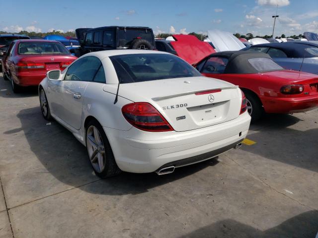 Photo 2 VIN: WDBWK5EA6BF240364 - MERCEDES-BENZ SLK 300 