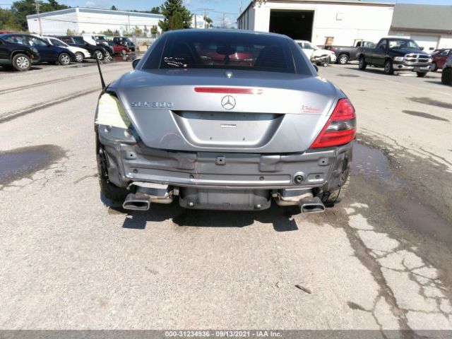 Photo 5 VIN: WDBWK5EA7AF230263 - MERCEDES-BENZ SLK-CLASS 