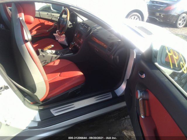 Photo 4 VIN: WDBWK5EAXBF240917 - MERCEDES-BENZ SLK-CLASS 