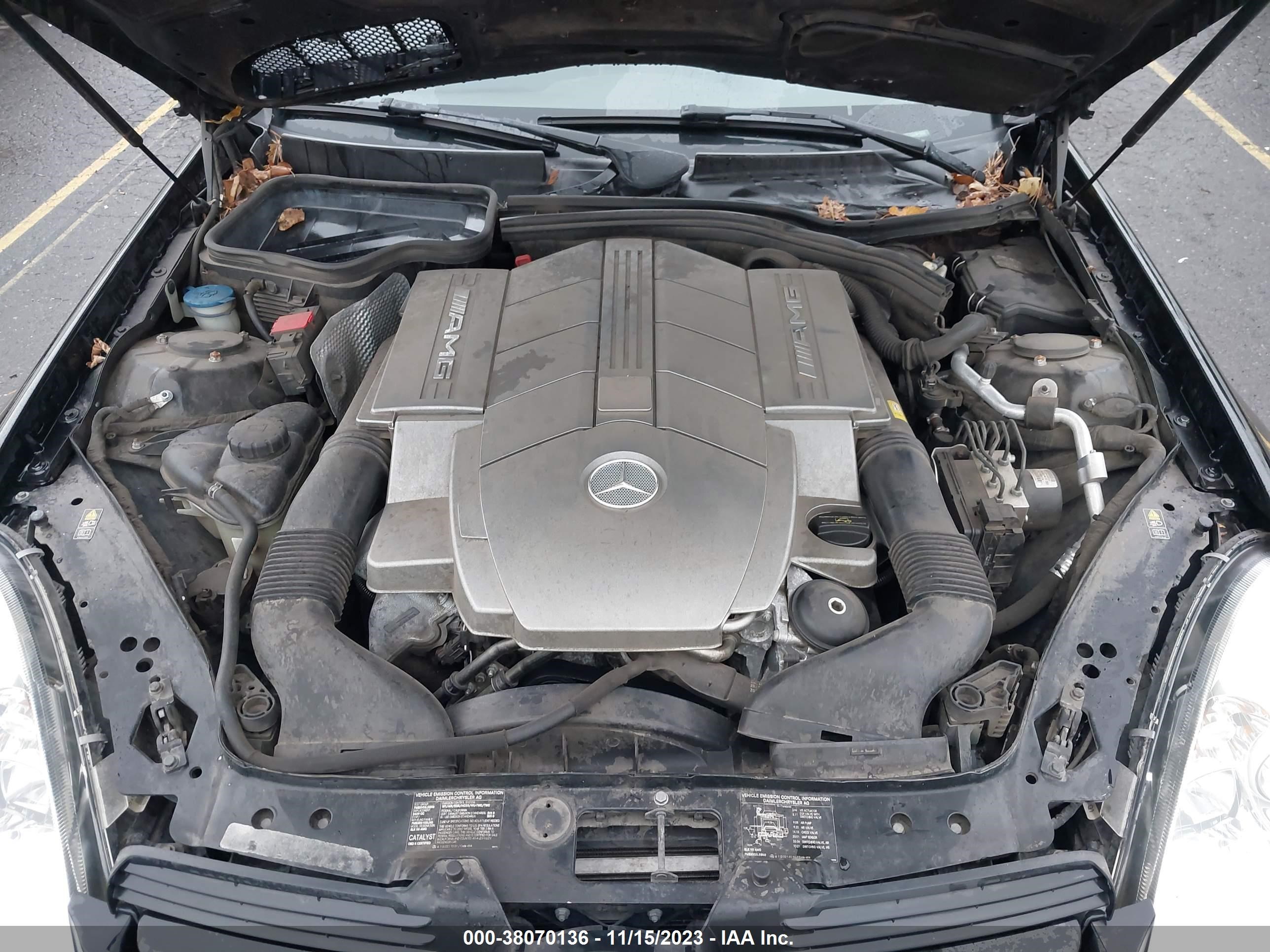 Photo 9 VIN: WDBWK73F67F150682 - MERCEDES-BENZ SLK 55 AMG 