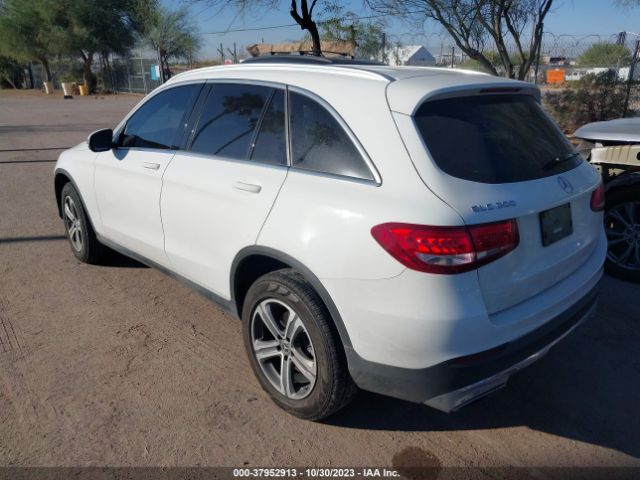 Photo 2 VIN: WDC0G4JB0JV028186 - MERCEDES-BENZ GLC 300 