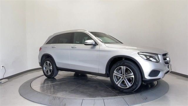 Photo 2 VIN: WDC0G4JB0JV079610 - MERCEDES-BENZ GLC 