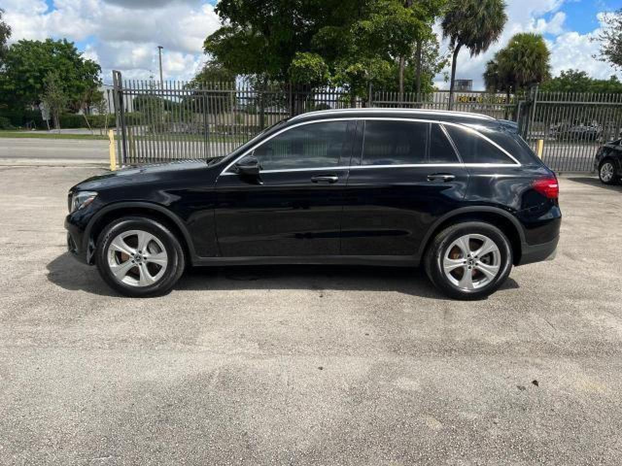 Photo 16 VIN: WDC0G4JB0JV084144 - MERCEDES-BENZ GLC 