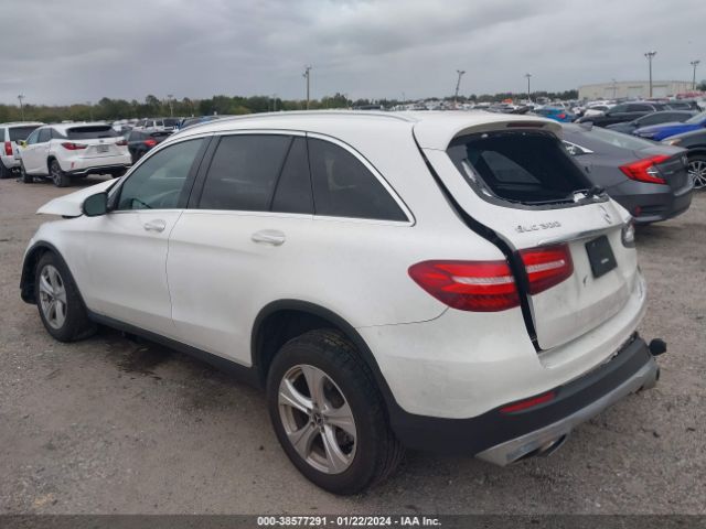 Photo 2 VIN: WDC0G4JB0JV103968 - MERCEDES-BENZ GLC 300 