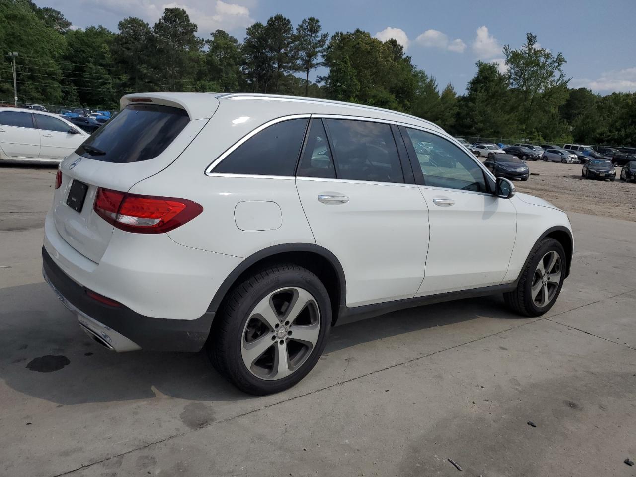 Photo 2 VIN: WDC0G4JB1GF095107 - MERCEDES-BENZ GLC 