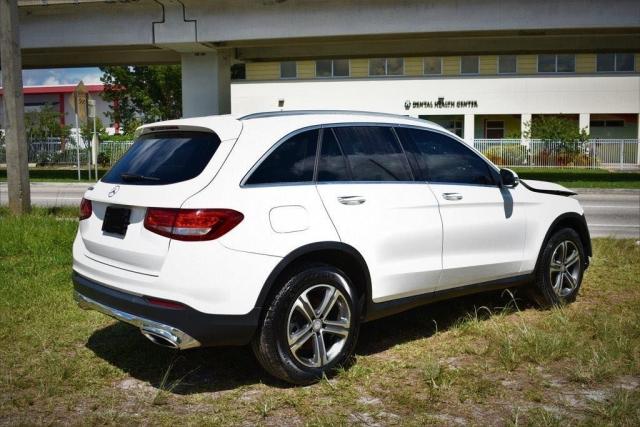 Photo 3 VIN: WDC0G4JB2GF016432 - MERCEDES-BENZ GLC 