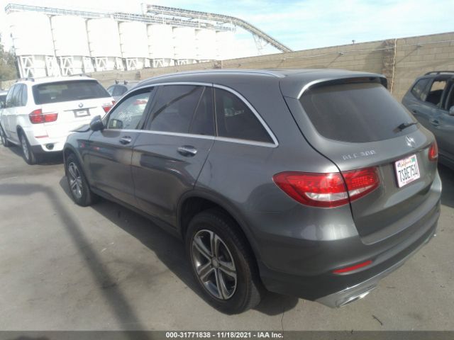 Photo 2 VIN: WDC0G4JB2GF061970 - MERCEDES-BENZ GLC 