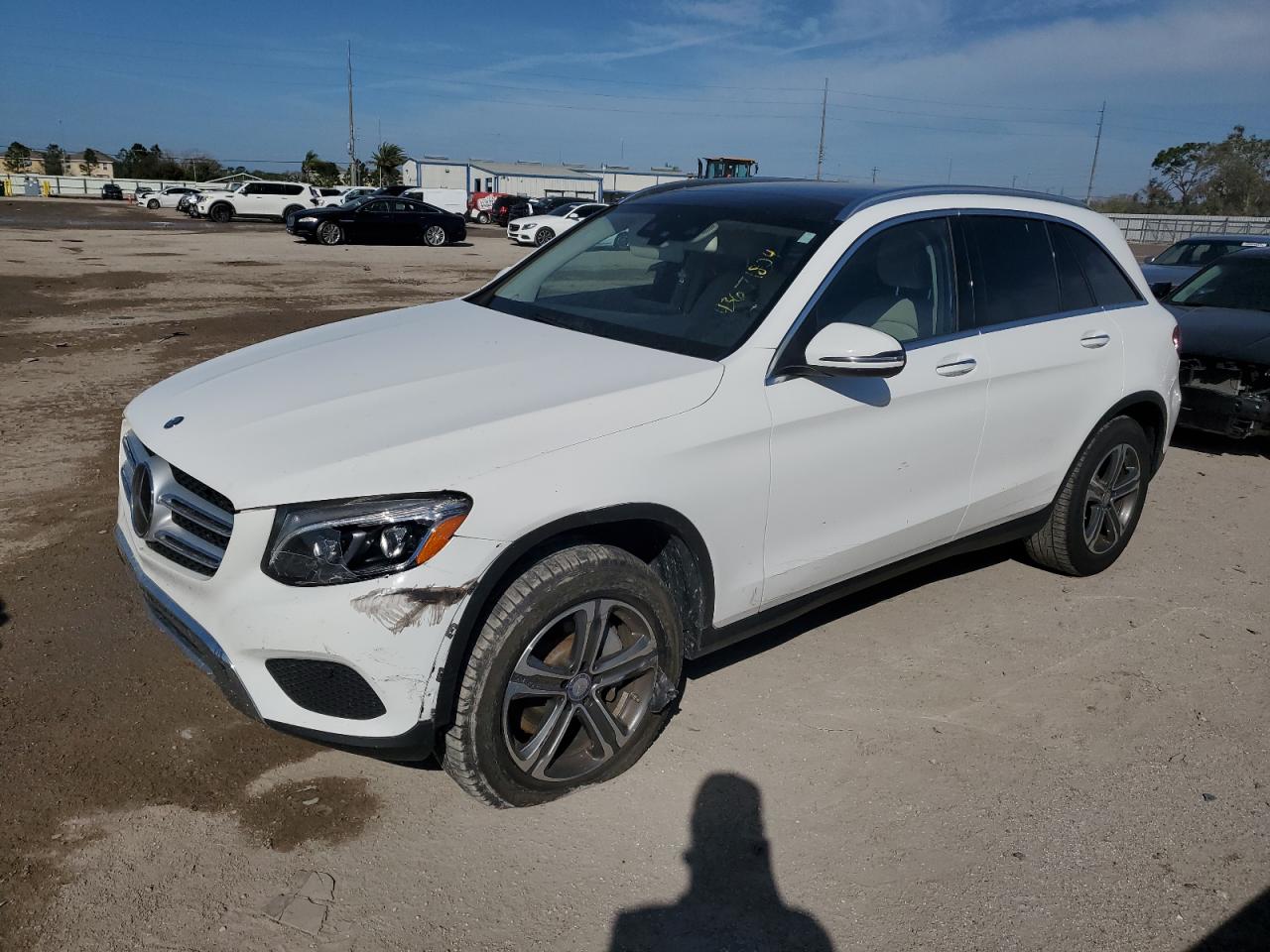 Photo 0 VIN: WDC0G4JB2HF194343 - MERCEDES-BENZ GLC 