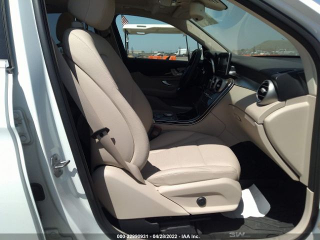 Photo 4 VIN: WDC0G4JB2JV050576 - MERCEDES-BENZ GLC 