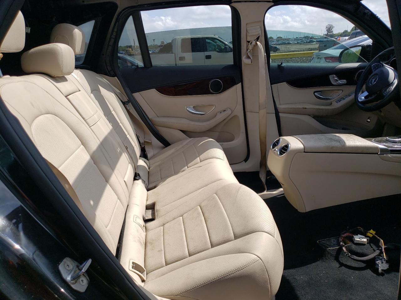 Photo 10 VIN: WDC0G4JB2JV082783 - MERCEDES-BENZ GLC 