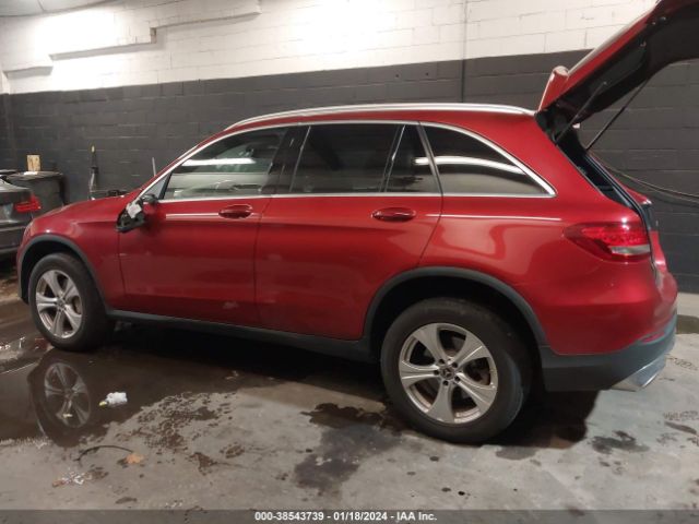 Photo 2 VIN: WDC0G4JB2JV097803 - MERCEDES-BENZ GLC 300 