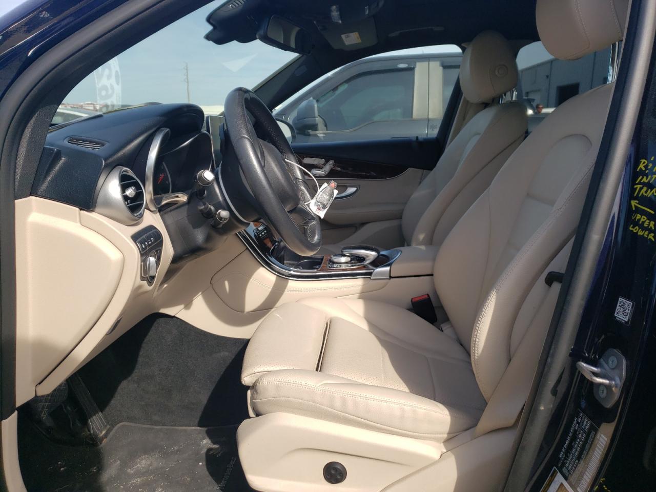 Photo 6 VIN: WDC0G4JB2JV107133 - MERCEDES-BENZ GLC 