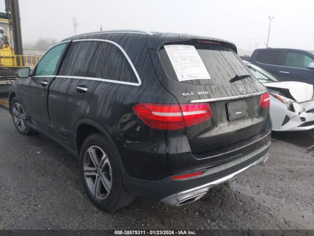 Photo 2 VIN: WDC0G4JB2KF622726 - MERCEDES-BENZ GLC 