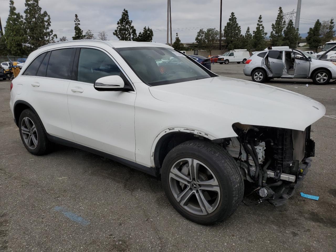 Photo 3 VIN: WDC0G4JB2KV158200 - MERCEDES-BENZ GLC-CLASS 