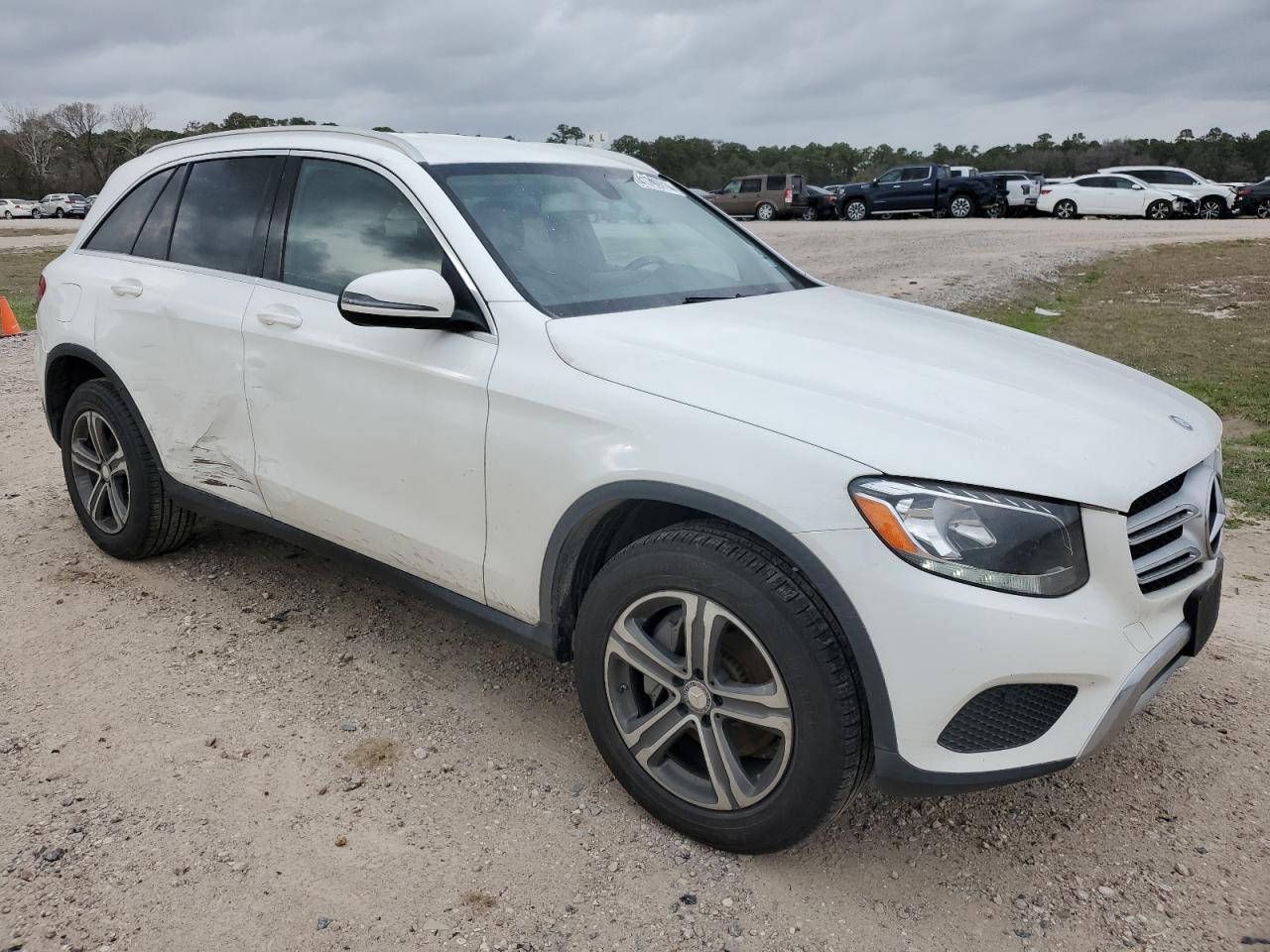 Photo 3 VIN: WDC0G4JB3GF096016 - MERCEDES-BENZ GLC 