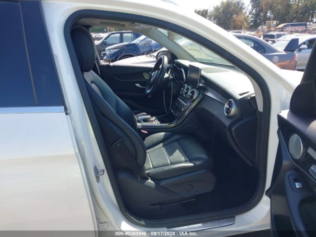 Photo 4 VIN: WDC0G4JB3GF109881 - MERCEDES-BENZ GLC-CLASS 