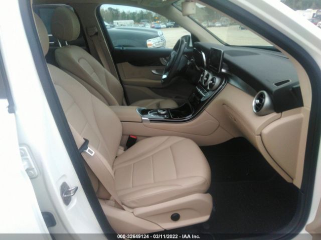 Photo 4 VIN: WDC0G4JB3HF133101 - MERCEDES-BENZ GLC 