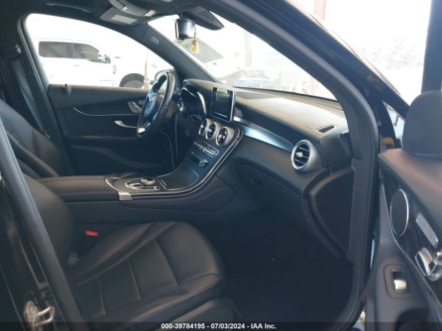 Photo 4 VIN: WDC0G4JB4JF439651 - MERCEDES-BENZ GLC-CLASS 