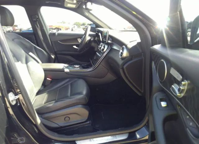 Photo 4 VIN: WDC0G4JB4JV015750 - MERCEDES-BENZ GLC 