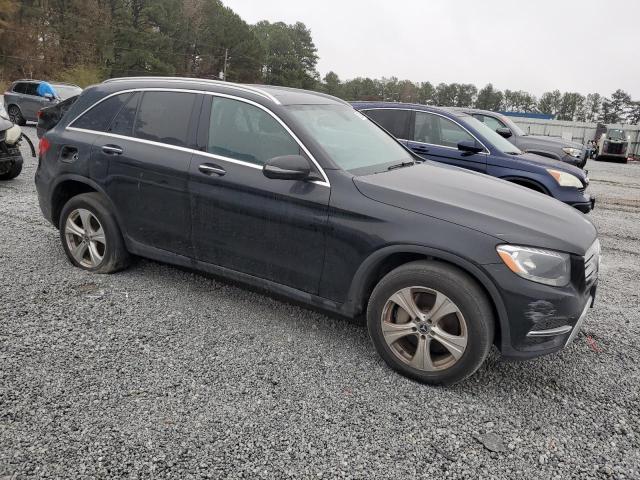 Photo 3 VIN: WDC0G4JB4JV045718 - MERCEDES-BENZ GLC 300 