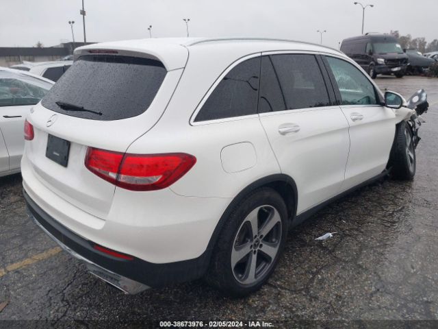 Photo 3 VIN: WDC0G4JB4JV057870 - MERCEDES-BENZ GLC 300 