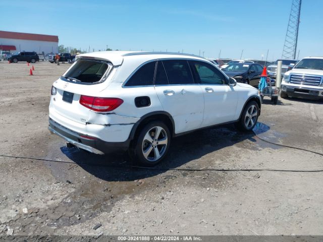 Photo 3 VIN: WDC0G4JB5GF052728 - MERCEDES-BENZ GLC 300 