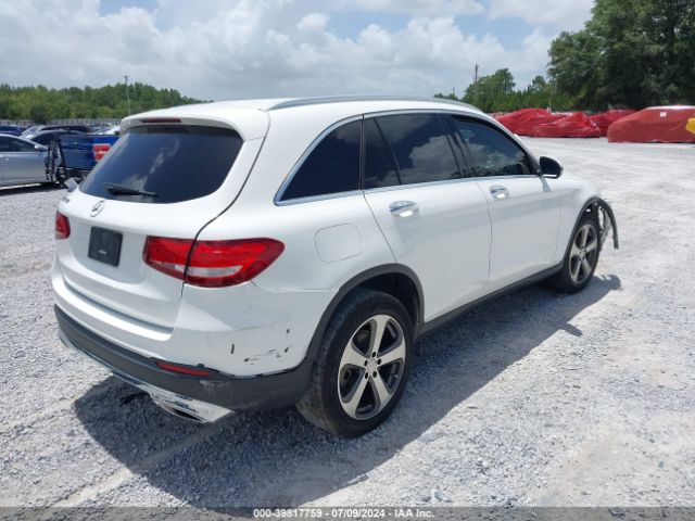 Photo 3 VIN: WDC0G4JB5HF130085 - MERCEDES-BENZ GLC-CLASS 