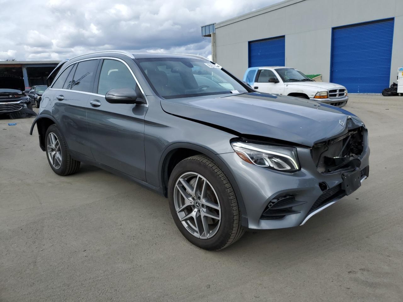 Photo 3 VIN: WDC0G4JB5KV138507 - MERCEDES-BENZ GLC 