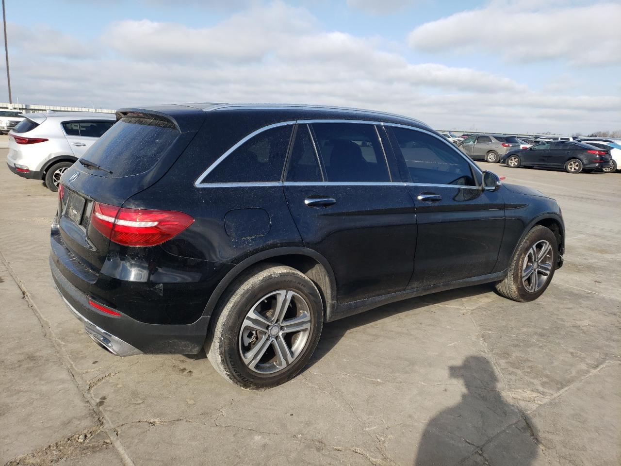 Photo 2 VIN: WDC0G4JB6GF020127 - MERCEDES-BENZ GLC 