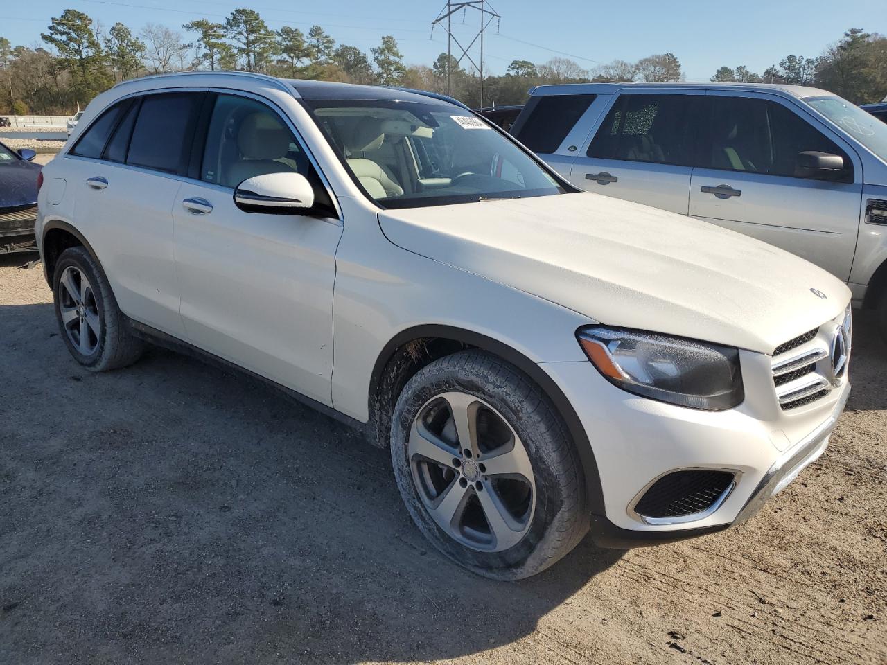 Photo 3 VIN: WDC0G4JB6GF107185 - MERCEDES-BENZ GLC 