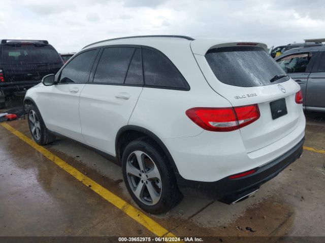 Photo 2 VIN: WDC0G4JB6HF121220 - MERCEDES-BENZ GLC-CLASS 