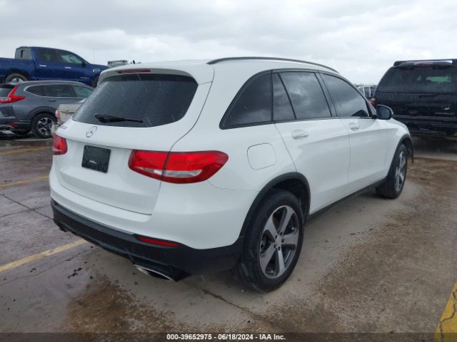 Photo 3 VIN: WDC0G4JB6HF121220 - MERCEDES-BENZ GLC-CLASS 