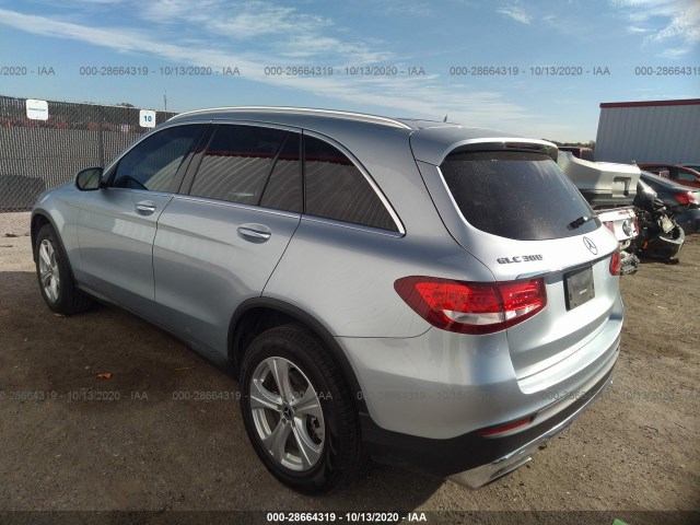 Photo 2 VIN: WDC0G4JB6JV077344 - MERCEDES-BENZ GLC-300 