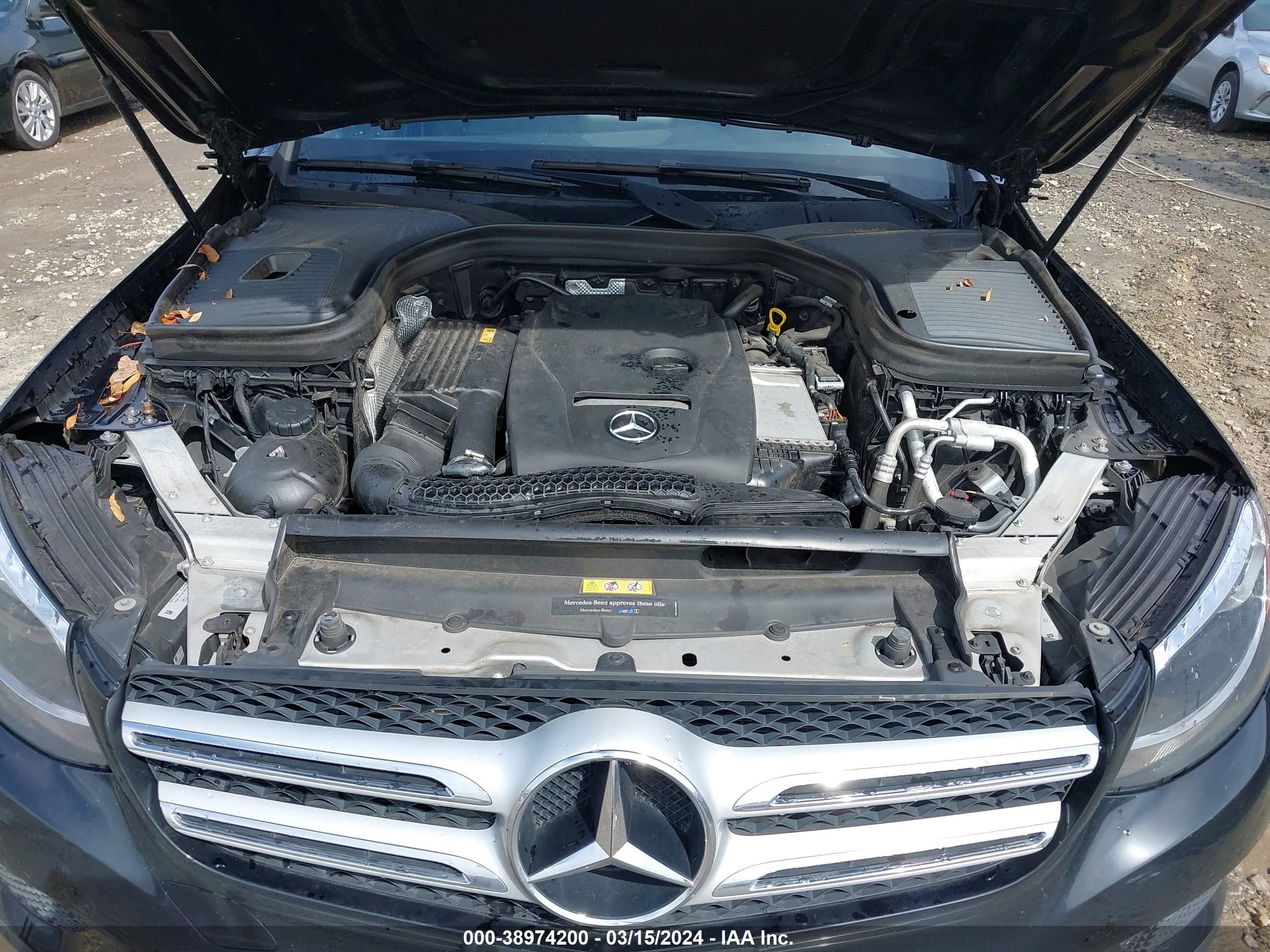 Photo 9 VIN: WDC0G4JB6KV166736 - MERCEDES-BENZ NULL 