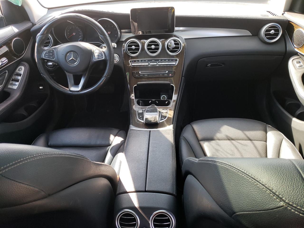 Photo 7 VIN: WDC0G4JB7GF109477 - MERCEDES-BENZ GLC 