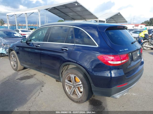 Photo 2 VIN: WDC0G4JB7KF574379 - MERCEDES-BENZ GLC 300 