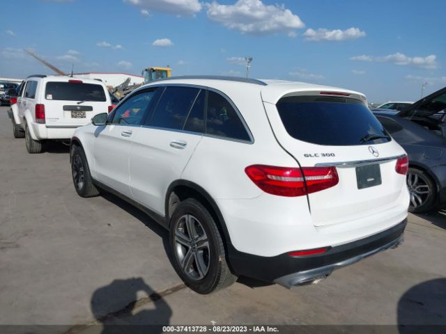 Photo 2 VIN: WDC0G4JB7KV130327 - MERCEDES-BENZ GLC 300 