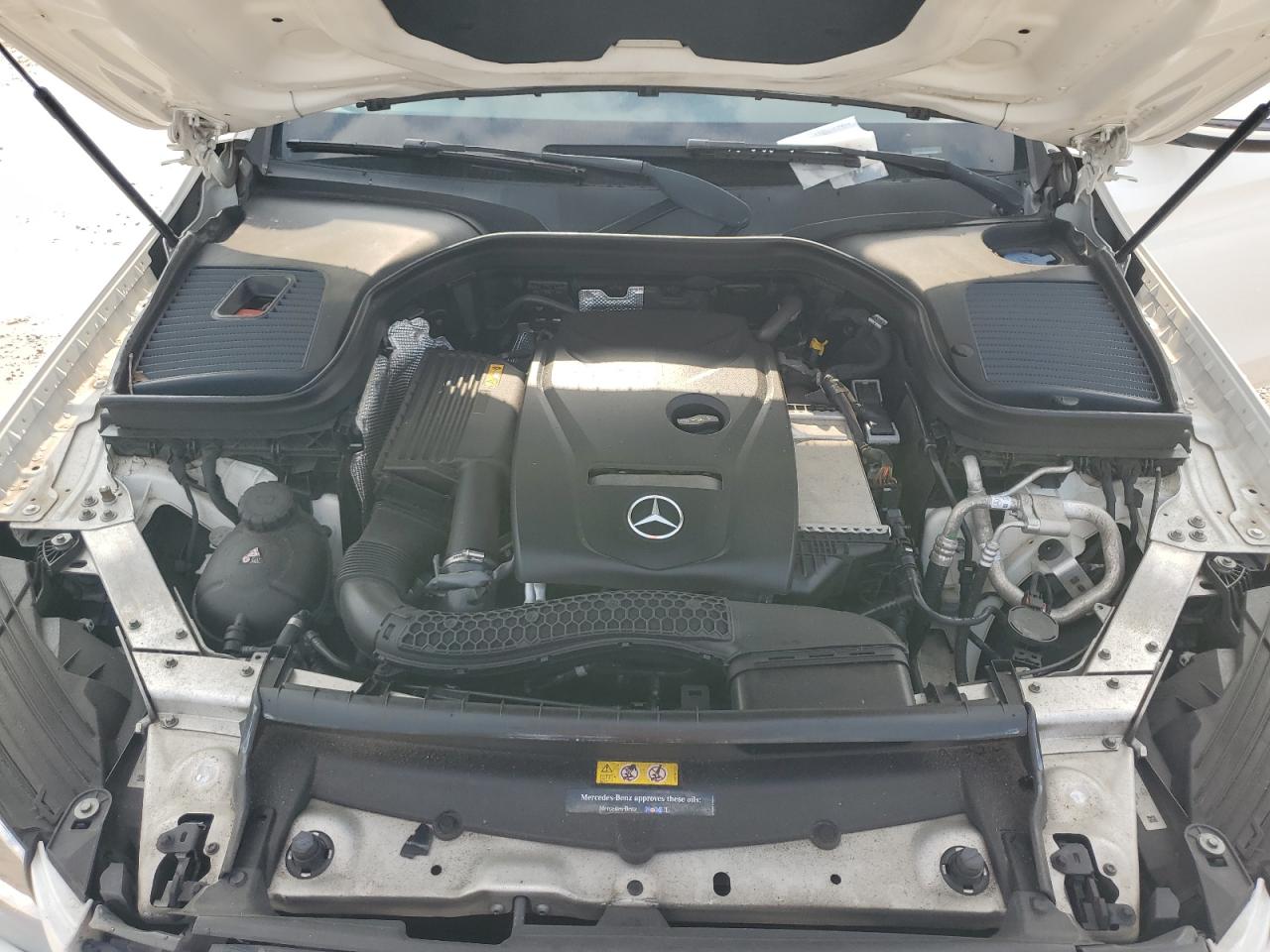 Photo 10 VIN: WDC0G4JB7KV146009 - MERCEDES-BENZ GLC 