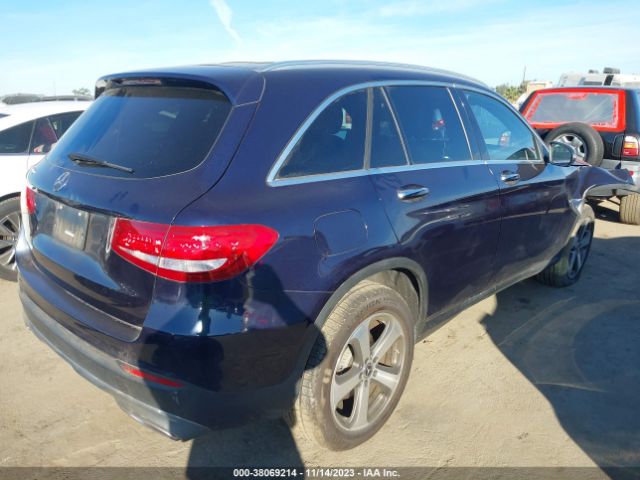 Photo 3 VIN: WDC0G4JB8HV012862 - MERCEDES-BENZ GLC 