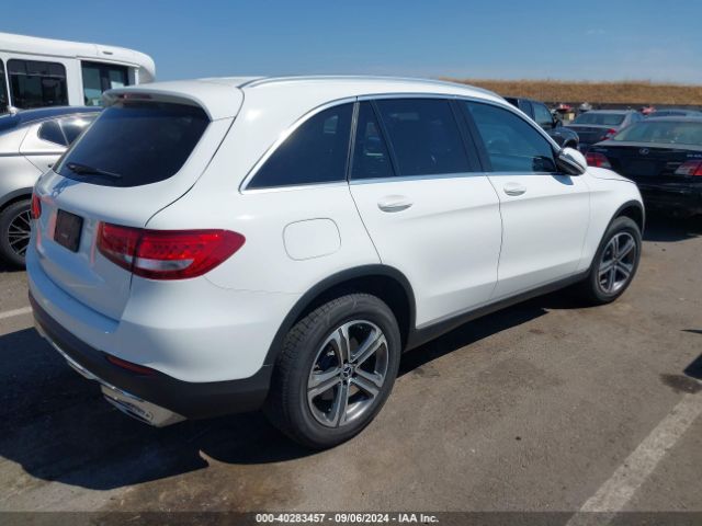 Photo 3 VIN: WDC0G4JB8JV023186 - MERCEDES-BENZ GLC-CLASS 