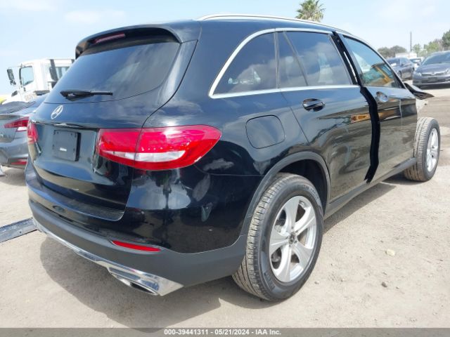 Photo 3 VIN: WDC0G4JB8JV058763 - MERCEDES-BENZ GLC 300 